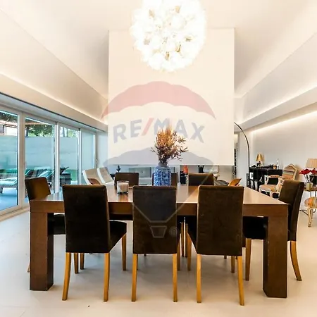 Modern 4-Bed Villa 4K Beach 30K Lisbon *
